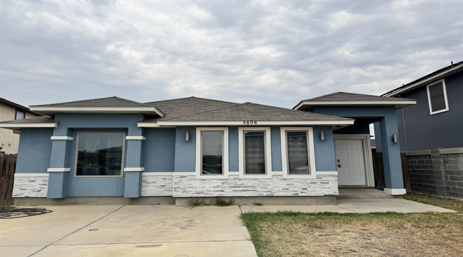 3606 Octavia Dr., Laredo, Texas 78046, 3 Bedrooms Bedrooms, 5 Rooms Rooms,2 BathroomsBathrooms,Residential,For Rent,3606 Octavia Dr.,20260763