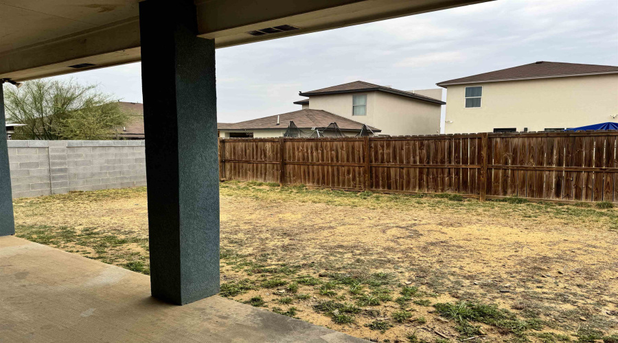 3606 Octavia Dr., Laredo, Texas 78046, 3 Bedrooms Bedrooms, 5 Rooms Rooms,2 BathroomsBathrooms,Residential,For Rent,3606 Octavia Dr.,20260763