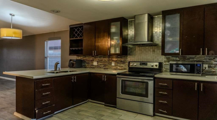 13136 Kickapoo Dr, Laredo, Texas 78045, 3 Bedrooms Bedrooms, 5 Rooms Rooms,2 BathroomsBathrooms,Residential,For Sale,13136 Kickapoo Dr,20260765