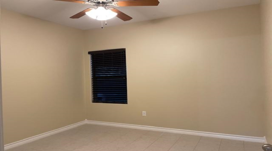 507 Altozano Dr, Laredo, Texas 78045, 4 Bedrooms Bedrooms, 8 Rooms Rooms,2 BathroomsBathrooms,Residential,For Rent,507 Altozano Dr,20260771