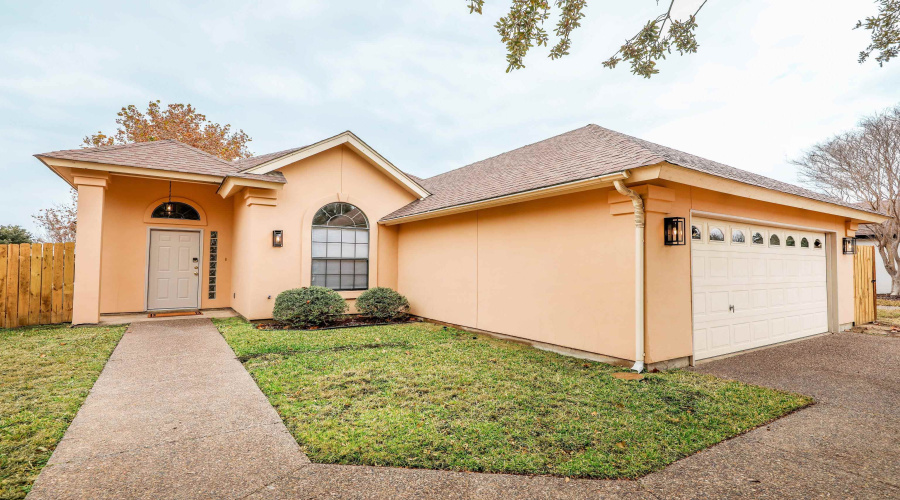 407 Cinnamon Teal Lp, Laredo, Texas 78045, 3 Bedrooms Bedrooms, 4 Rooms Rooms,2 BathroomsBathrooms,Residential,For Rent,407 Cinnamon Teal Lp,20260774