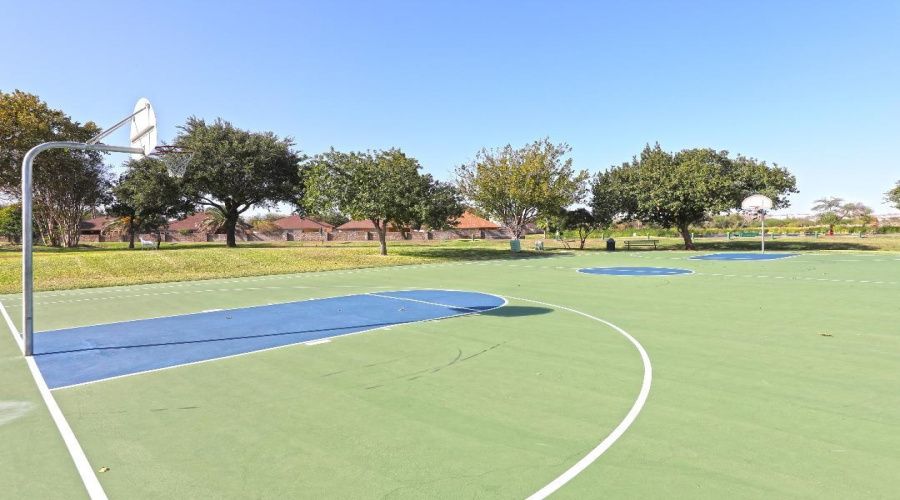 407 Cinnamon Teal Lp, Laredo, Texas 78045, 3 Bedrooms Bedrooms, 4 Rooms Rooms,2 BathroomsBathrooms,Residential,For Rent,407 Cinnamon Teal Lp,20260774