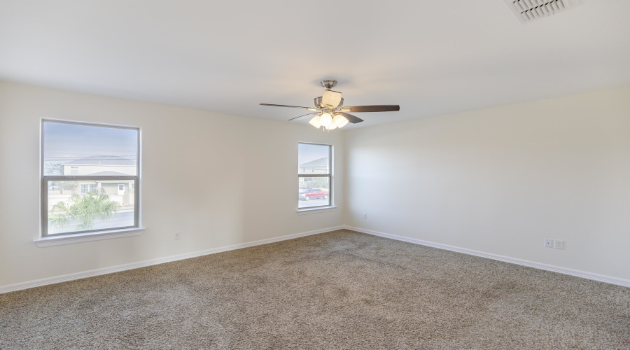 118 Desert Palm Dr., Laredo, Texas 78045, 4 Bedrooms Bedrooms, 4 Rooms Rooms,3 BathroomsBathrooms,Residential,For Sale,118 Desert Palm Dr.,20260777