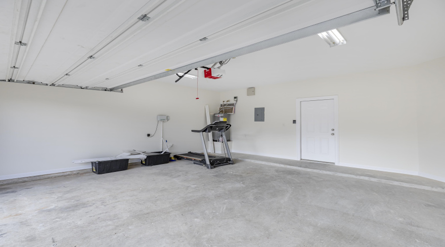 118 Desert Palm Dr., Laredo, Texas 78045, 4 Bedrooms Bedrooms, 4 Rooms Rooms,3 BathroomsBathrooms,Residential,For Sale,118 Desert Palm Dr.,20260777