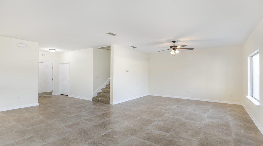 118 Desert Palm Dr., Laredo, Texas 78045, 4 Bedrooms Bedrooms, 4 Rooms Rooms,3 BathroomsBathrooms,Residential,For Sale,118 Desert Palm Dr.,20260777