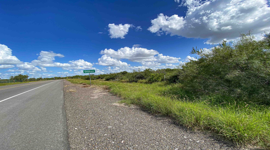 7 Acres U.S. Hwy 359, Oilton, Texas 78371, ,Land,For Sale,7 Acres U.S. Hwy 359,20260786
