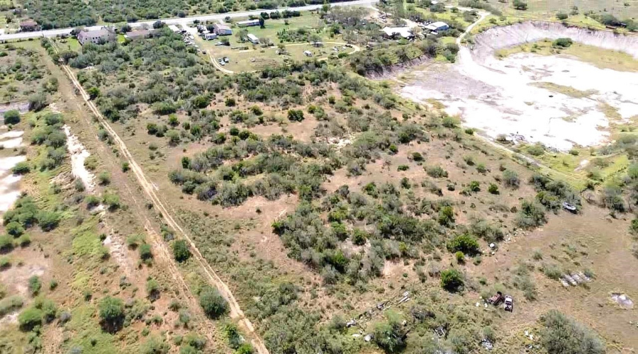 7 Acres U.S. Hwy 359, Oilton, Texas 78371, ,Land,For Sale,7 Acres U.S. Hwy 359,20260786
