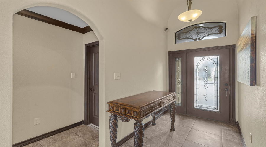 949 Lauren Lane, Laredo, Texas 78045, 3 Bedrooms Bedrooms, 5 Rooms Rooms,2 BathroomsBathrooms,Residential,For Sale,949 Lauren Lane,20260780