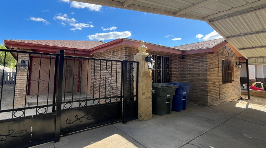 6009 Colt Dr, Laredo, Texas 78043, 3 Bedrooms Bedrooms, 5 Rooms Rooms,2 BathroomsBathrooms,Residential,For Rent,6009 Colt Dr,20260784