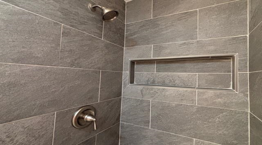 1752 Tiara Trl, Laredo, Texas 78045, 2 Bedrooms Bedrooms, 5 Rooms Rooms,2 BathroomsBathrooms,Residential,For Sale,1752 Tiara Trl,20260787