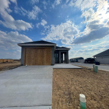 201 Lusitano Dr., Laredo, Texas 78046, 3 Bedrooms Bedrooms, 4 Rooms Rooms,2 BathroomsBathrooms,Residential,For Sale,201 Lusitano Dr.,20260788