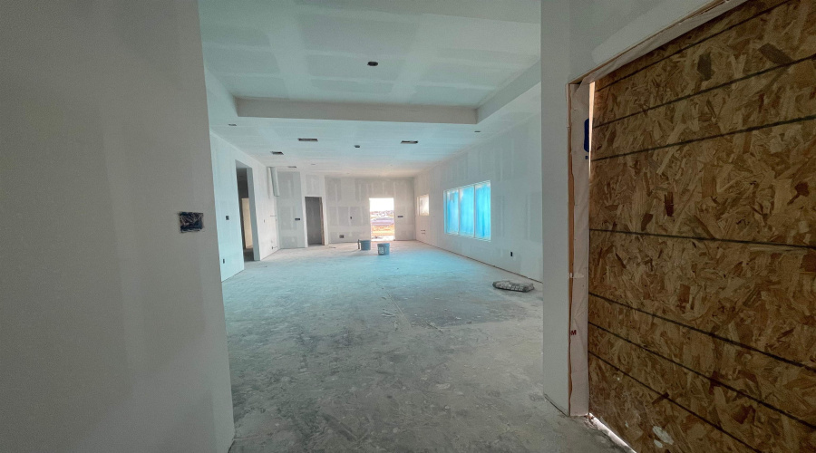 201 Lusitano Dr., Laredo, Texas 78046, 3 Bedrooms Bedrooms, 4 Rooms Rooms,2 BathroomsBathrooms,Residential,For Sale,201 Lusitano Dr.,20260788