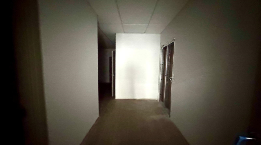 1310 Trey Dr, LAREDO, Texas 78041, 1 Room Rooms,1 BathroomBathrooms,Commercial retail/office,For Rent,1310 Trey Dr,20260793