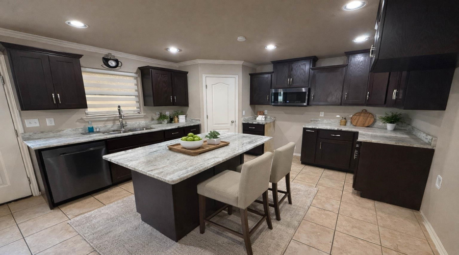 1603 Ann Harbor St, Laredo, Texas 78045, 3 Bedrooms Bedrooms, 6 Rooms Rooms,2 BathroomsBathrooms,Residential,For Sale,1603 Ann Harbor St,20260794