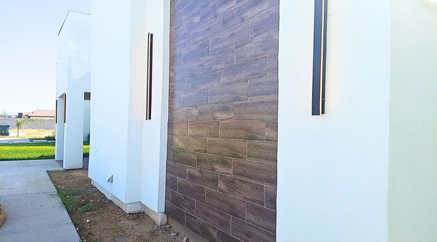 5408 Galicia Lane, Laredo, Texas 78046, 3 Bedrooms Bedrooms, 5 Rooms Rooms,3 BathroomsBathrooms,Residential,For Sale,5408 Galicia Lane,20260797