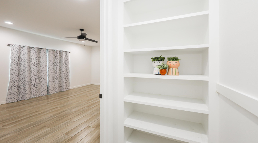 1943 Sambar Lp, LAREDO, Texas 78045, 4 Bedrooms Bedrooms, 8 Rooms Rooms,2 BathroomsBathrooms,Residential,For Sale,1943 Sambar Lp,20260800