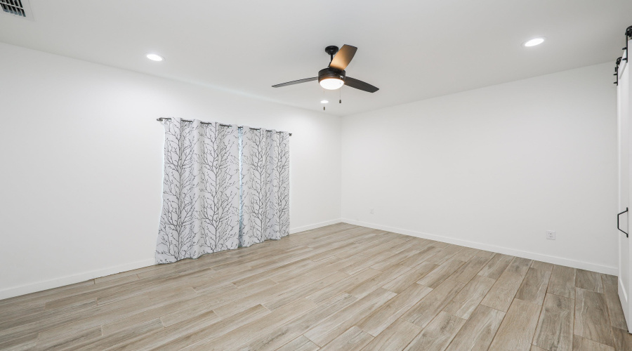 1943 Sambar Lp, LAREDO, Texas 78045, 4 Bedrooms Bedrooms, 8 Rooms Rooms,2 BathroomsBathrooms,Residential,For Sale,1943 Sambar Lp,20260800