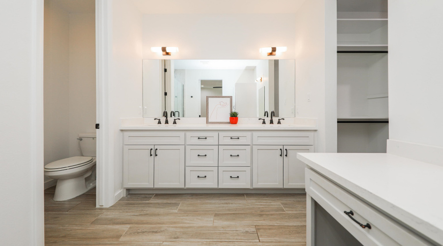 1943 Sambar Lp, LAREDO, Texas 78045, 4 Bedrooms Bedrooms, 8 Rooms Rooms,2 BathroomsBathrooms,Residential,For Sale,1943 Sambar Lp,20260800