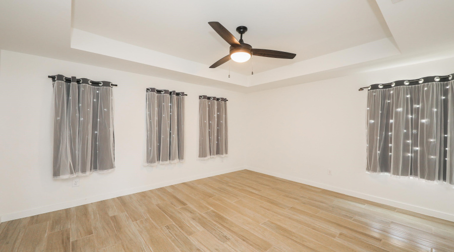 1943 Sambar Lp, LAREDO, Texas 78045, 4 Bedrooms Bedrooms, 8 Rooms Rooms,2 BathroomsBathrooms,Residential,For Sale,1943 Sambar Lp,20260800