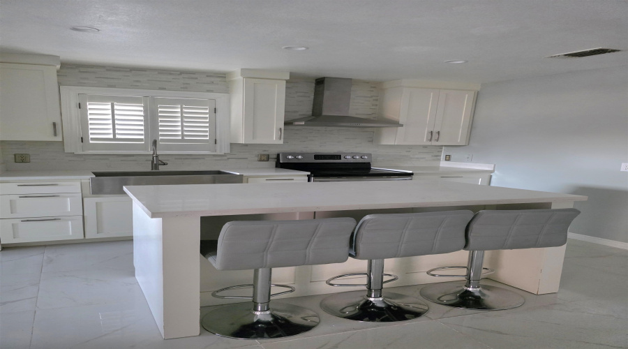 3905 Calle Tuxpan, Laredo, Texas 78046, 3 Bedrooms Bedrooms, 5 Rooms Rooms,2 BathroomsBathrooms,Residential,For Rent,3905 Calle Tuxpan,20260801