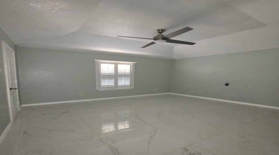 3905 Calle Tuxpan, Laredo, Texas 78046, 3 Bedrooms Bedrooms, 5 Rooms Rooms,2 BathroomsBathrooms,Residential,For Rent,3905 Calle Tuxpan,20260801