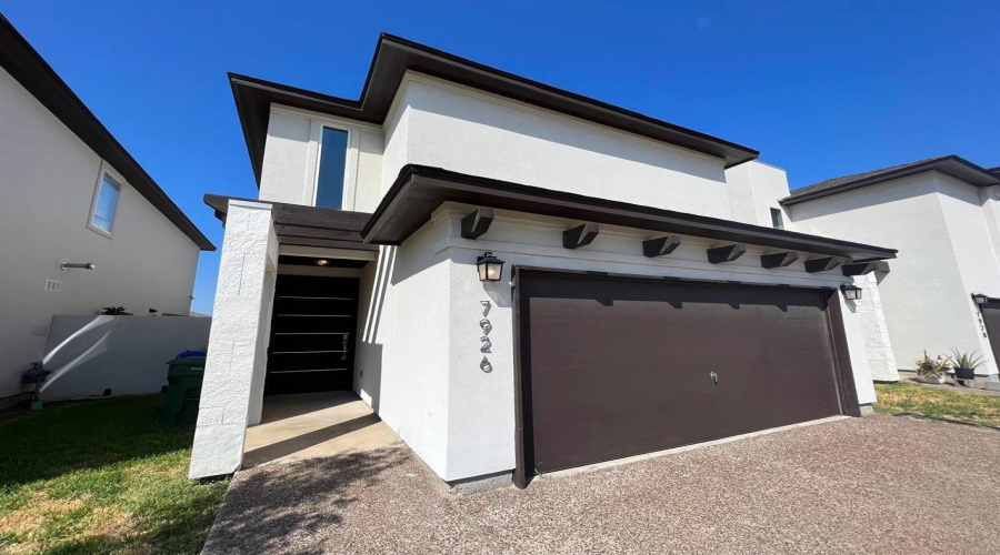 7926 Elka Lp, Laredo, Texas 78045, 3 Bedrooms Bedrooms, 6 Rooms Rooms,2 BathroomsBathrooms,Residential,For Rent,7926 Elka Lp,20260804