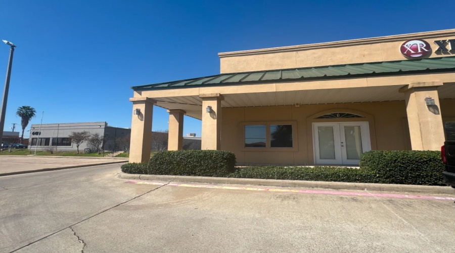 6414 McPherson Rd, Laredo, Texas 78041, 1 Room Rooms,1 BathroomBathrooms,Commercial retail/office,For Rent,6414 McPherson Rd,20260806