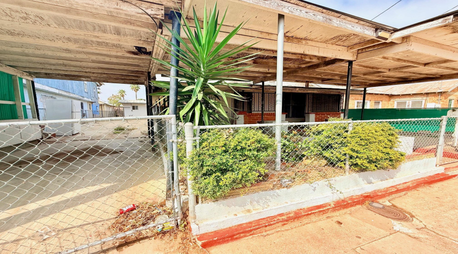 1712 San Eduardo Ave, Laredo, Texas 78040, 3 Bedrooms Bedrooms, 5 Rooms Rooms,3 BathroomsBathrooms,Residential,For Sale,1712 San Eduardo Ave,20260805