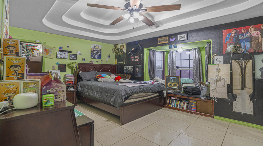 329 Old Milwaukee Rd., LAREDO, Texas 78043, 5 Bedrooms Bedrooms, 8 Rooms Rooms,3 BathroomsBathrooms,Residential,For Sale,329 Old Milwaukee Rd.,20260809