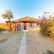 2302 E Locust St, Laredo, Texas 78041, 4 Bedrooms Bedrooms, 4 Rooms Rooms,3 BathroomsBathrooms,Residential,For Sale,2302 E Locust St,20260811