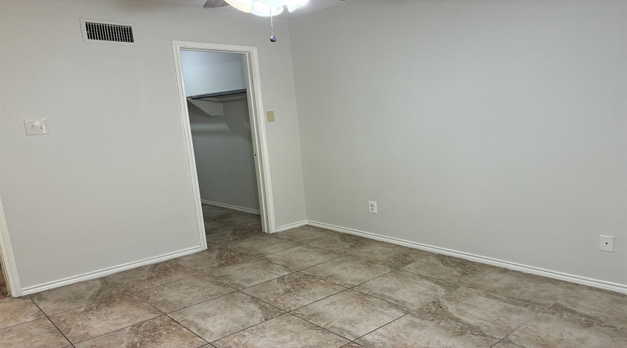 511 Shiloh Dr, LAREDO, Texas 78045, 1 Bedroom Bedrooms, 4 Rooms Rooms,1 BathroomBathrooms,Residential,For Rent,511 Shiloh Dr,20260813