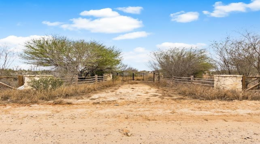 531 Jefferies Rd., LAREDO, Texas 78045, ,Land,For Sale,531 Jefferies Rd.,20260817