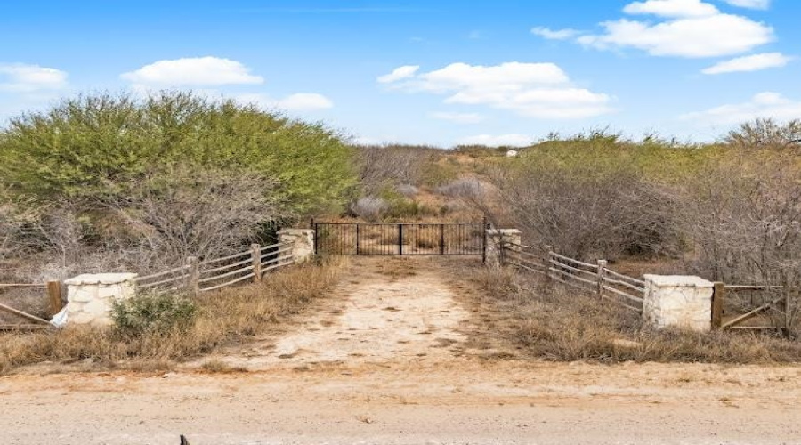 531 Jefferies Rd., LAREDO, Texas 78045, ,Land,For Sale,531 Jefferies Rd.,20260817