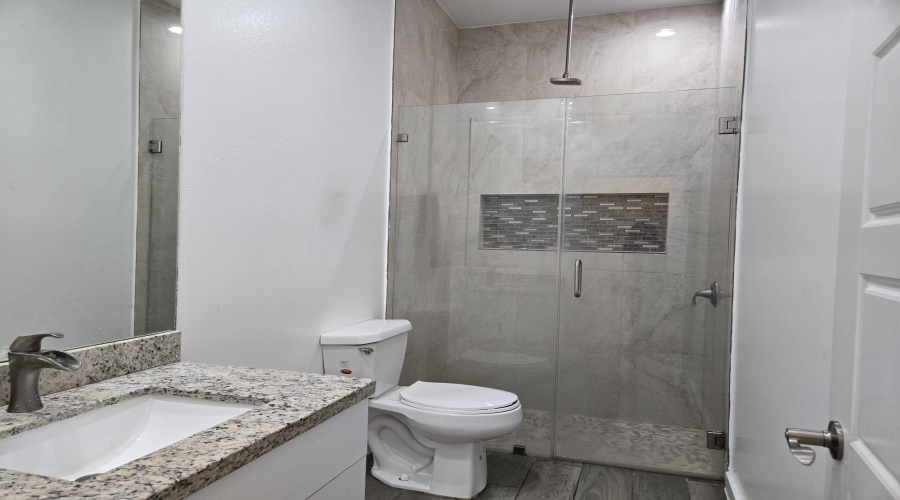 1614 Tulum Dr., Laredo, Texas 78046, 4 Bedrooms Bedrooms, 6 Rooms Rooms,2 BathroomsBathrooms,Residential,For Rent,1614 Tulum Dr.,20260816