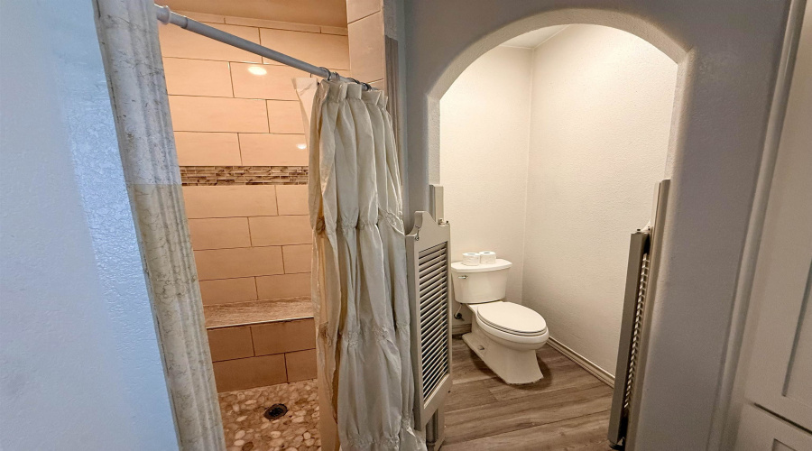 405 Wren Point, Laredo, Texas 78045, 3 Bedrooms Bedrooms, 5 Rooms Rooms,2 BathroomsBathrooms,Residential,For Sale,405 Wren Point,20260818