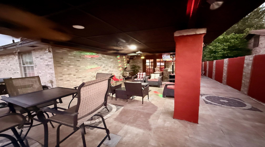 1420 Longhorn Dr, Laredo, Texas 78045, 4 Bedrooms Bedrooms, 6 Rooms Rooms,3 BathroomsBathrooms,Residential,For Sale,1420 Longhorn Dr,20260822