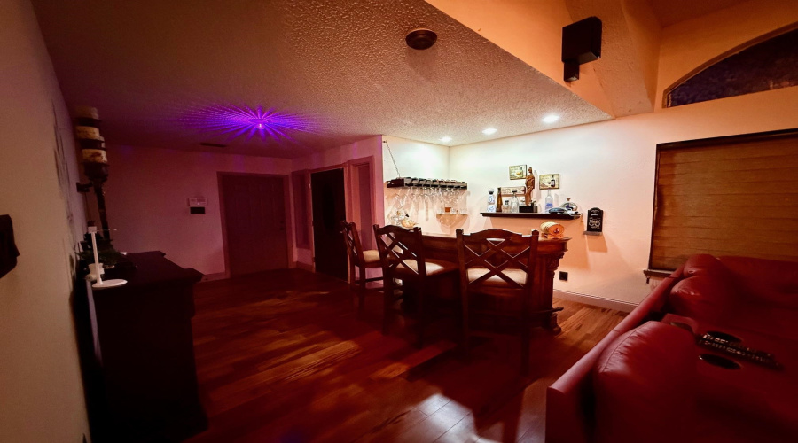 1420 Longhorn Dr, Laredo, Texas 78045, 4 Bedrooms Bedrooms, 6 Rooms Rooms,3 BathroomsBathrooms,Residential,For Sale,1420 Longhorn Dr,20260822