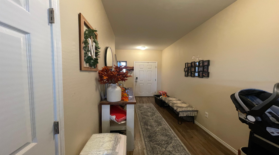 5828 Moses Lp., laredo, Texas 78046, 3 Bedrooms Bedrooms, 4 Rooms Rooms,2 BathroomsBathrooms,Residential,For Sale,5828 Moses Lp.,20260825