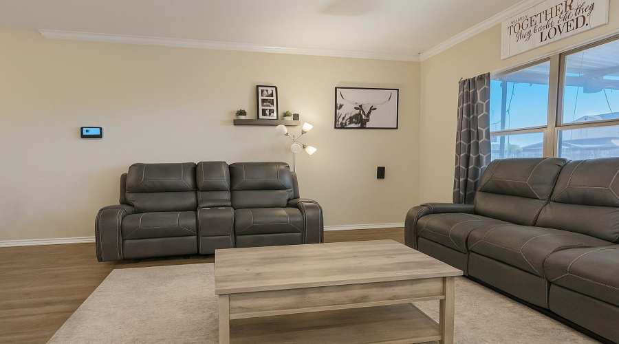 5828 Moses Lp., laredo, Texas 78046, 3 Bedrooms Bedrooms, 4 Rooms Rooms,2 BathroomsBathrooms,Residential,For Sale,5828 Moses Lp.,20260825