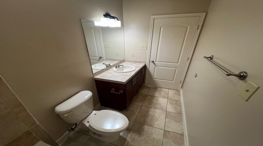 710 Alta Vista Dr, Laredo, Texas 78041, 2 Bedrooms Bedrooms, 4 Rooms Rooms,2 BathroomsBathrooms,Residential,For Rent,710 Alta Vista Dr,20260831