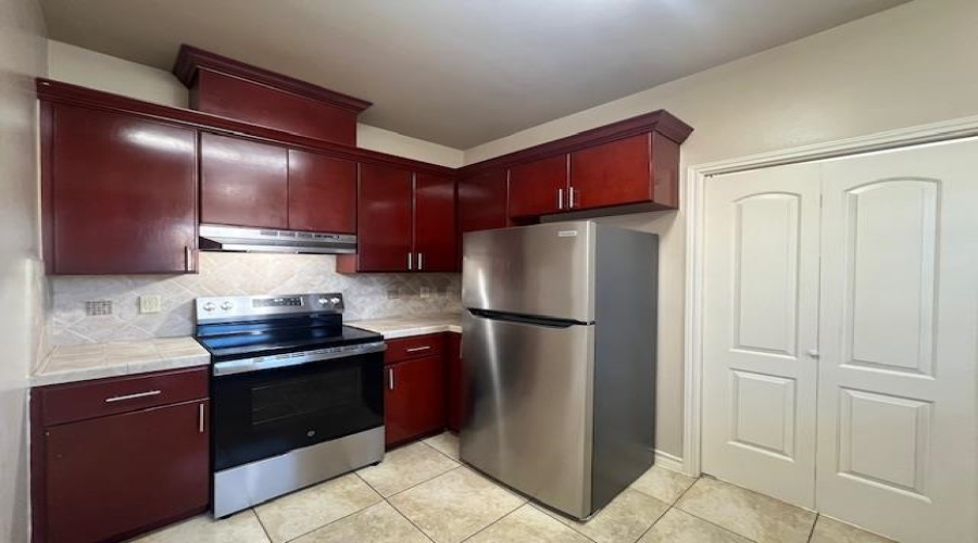 710 Alta Vista Dr, Laredo, Texas 78041, 2 Bedrooms Bedrooms, 4 Rooms Rooms,2 BathroomsBathrooms,Residential,For Rent,710 Alta Vista Dr,20260831