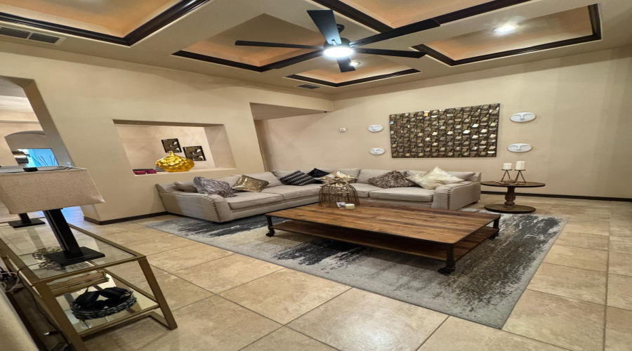 207 Desert Palm Dr., LAREDO, Texas 78045, 3 Bedrooms Bedrooms, 6 Rooms Rooms,2 BathroomsBathrooms,Residential,For Rent,207 Desert Palm Dr.,20260833