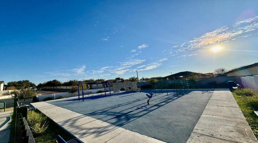 9908 Borna, Laredo, Texas 78045, 3 Bedrooms Bedrooms, 5 Rooms Rooms,2 BathroomsBathrooms,Residential,For Sale,9908 Borna,20260834