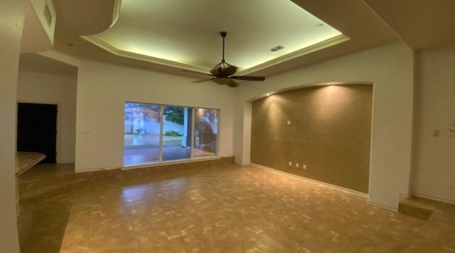 1614 Summit Dr, LAREDO, Texas 78045, 3 Bedrooms Bedrooms, 7 Rooms Rooms,3 BathroomsBathrooms,Residential,For Rent,1614 Summit Dr,20260845