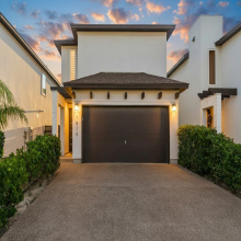 7914 Elka Lp, Laredo, Texas 78045, 3 Bedrooms Bedrooms, 6 Rooms Rooms,2 BathroomsBathrooms,Residential,For Sale,7914 Elka Lp,20260848