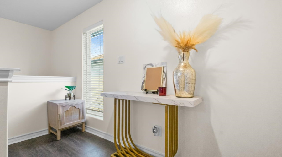 7914 Elka Lp, Laredo, Texas 78045, 3 Bedrooms Bedrooms, 6 Rooms Rooms,2 BathroomsBathrooms,Residential,For Sale,7914 Elka Lp,20260848