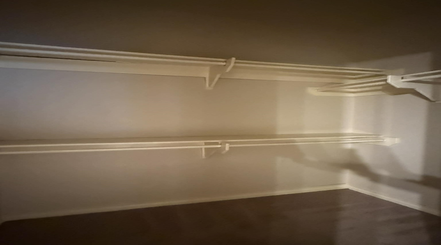 315 Baffin Bay Dr, Laredo, Texas 78041, 4 Bedrooms Bedrooms, 11 Rooms Rooms,2 BathroomsBathrooms,Residential,For Sale,315 Baffin Bay Dr,20260851