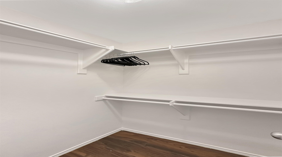 5714 Montevista Dr., Laredo, Texas 78041, 3 Bedrooms Bedrooms, 5 Rooms Rooms,2 BathroomsBathrooms,Residential,For Rent,5714 Montevista Dr.,20260853