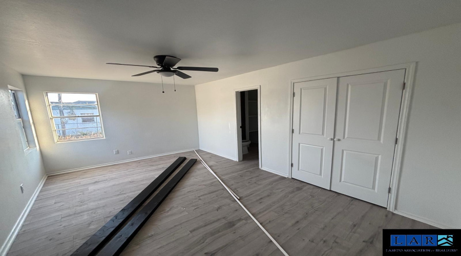 116 Coronado Ave, Laredo, Texas 78043, 2 Bedrooms Bedrooms, 4 Rooms Rooms,2 BathroomsBathrooms,Residential,For Sale,116 Coronado Ave,20260854