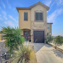 5311 Lost Hills Trail, Laredo, Texas 78041, 3 Bedrooms Bedrooms, 6 Rooms Rooms,2 BathroomsBathrooms,Residential,For Rent,5311 Lost Hills Trail,20260855